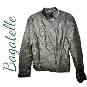 NWOT BAGATELLE Greenish Gray Faux Leather Full Zip Moto Biker Jacket, Medium